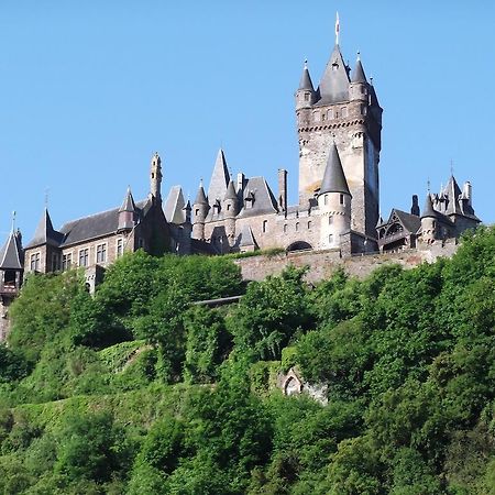 Haus Burgfrieden Cochem Hotel Luaran gambar