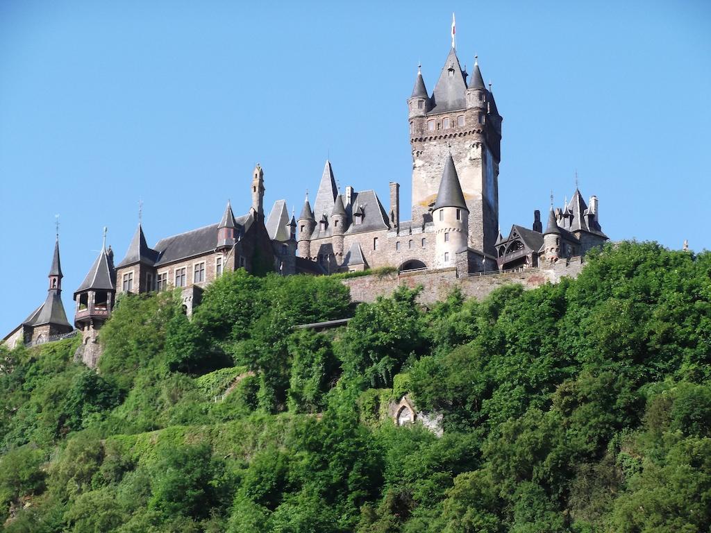 Haus Burgfrieden Cochem Hotel Luaran gambar