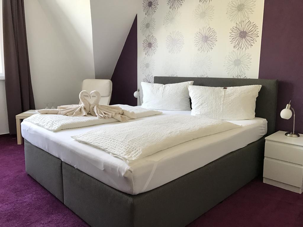 Haus Burgfrieden Cochem Hotel Luaran gambar
